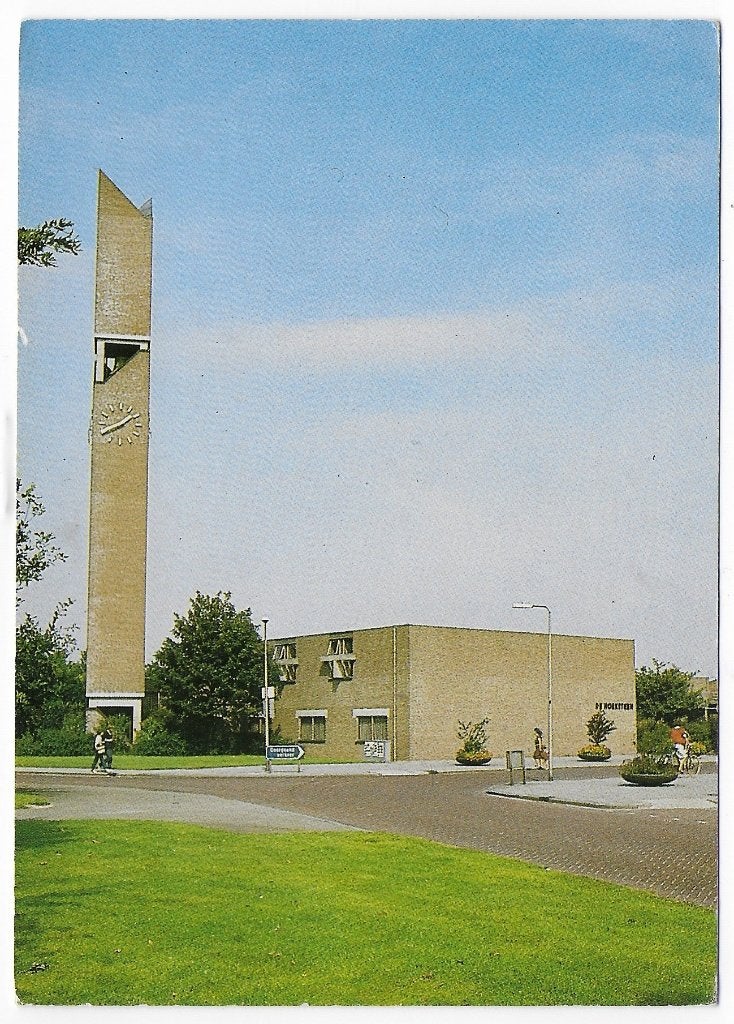 Swifterbant De Hoeksteen Gelopen Ansichtkaart (B7837 ), Ophalen of Verzenden, 1980 tot heden, Gelopen