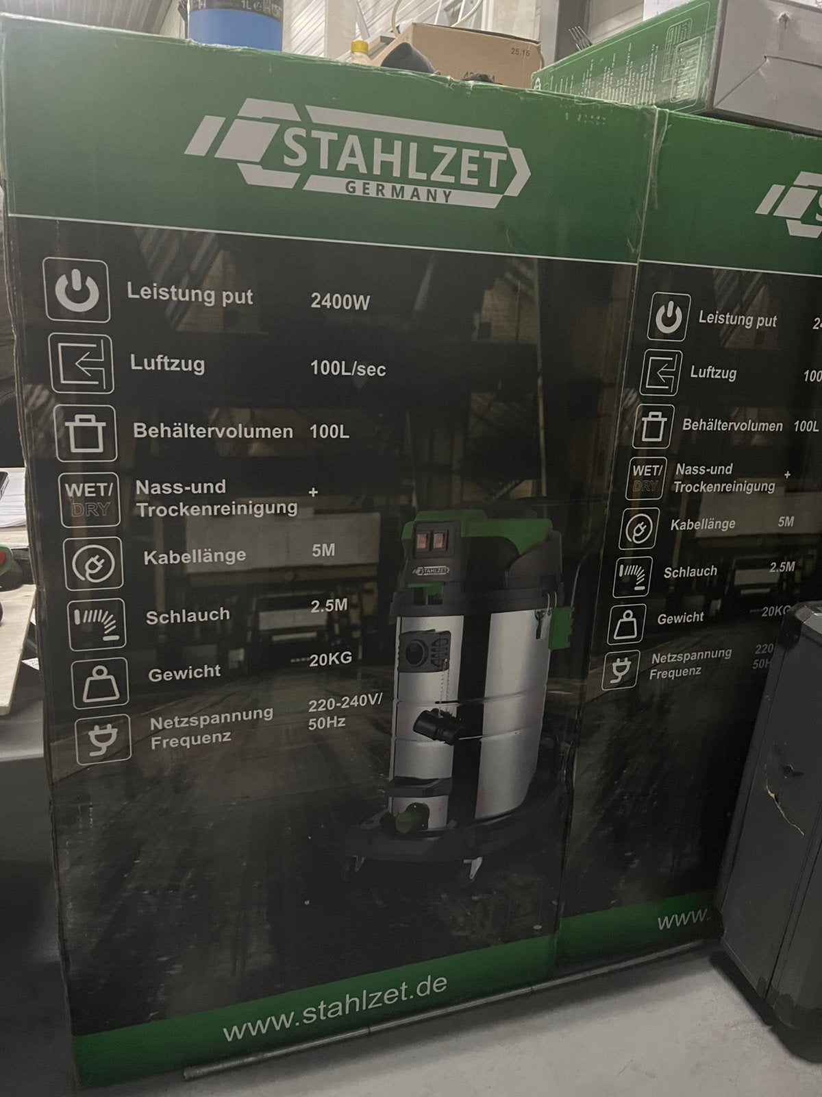 Stahlzet Industriële Stofzuiger SZ100L 2400W Nat/Droog, Doe-het-zelf en Verbouw, Reinigingsmachines, Ophalen, Zo goed als nieuw