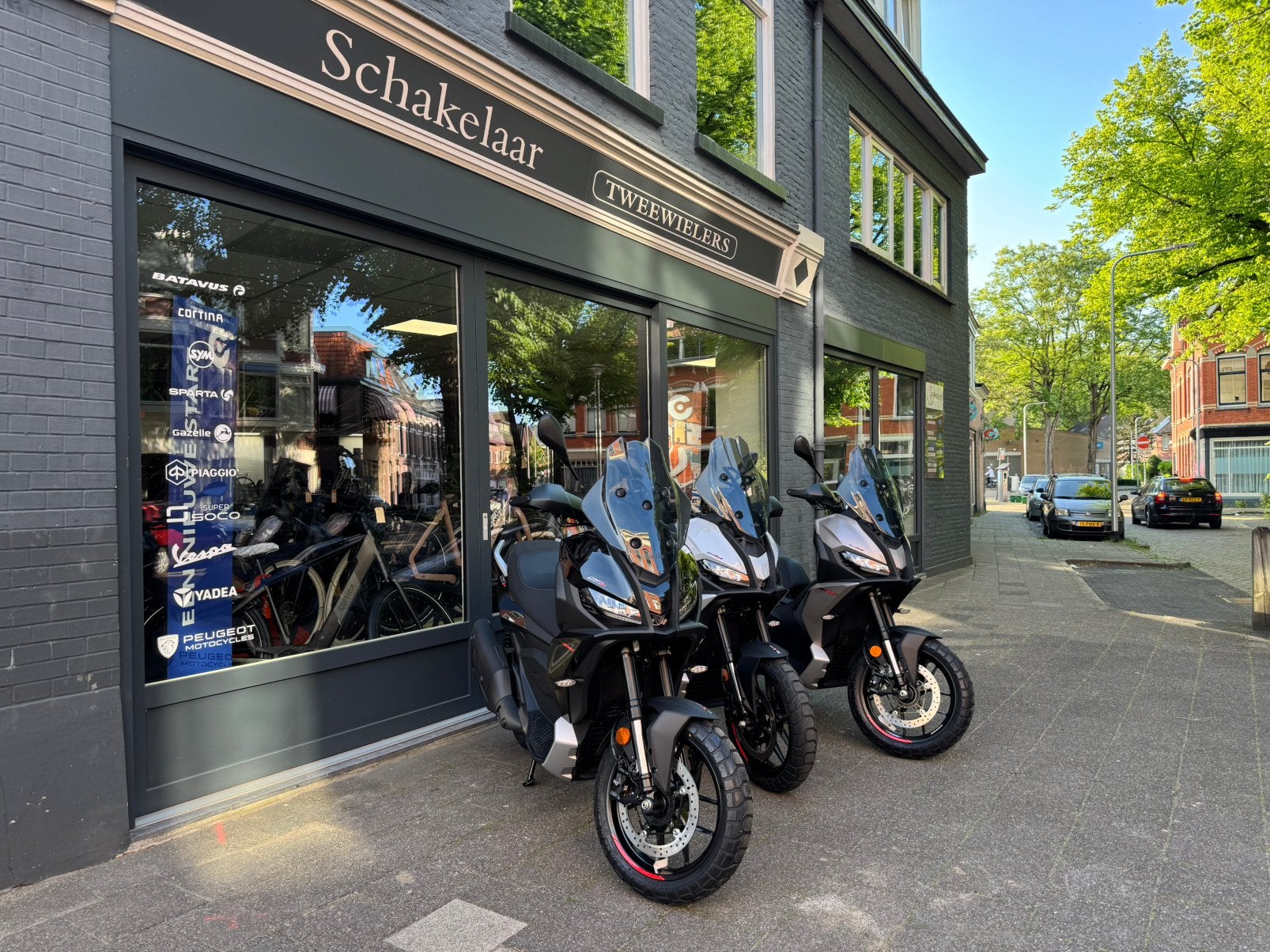 Aprilia SR GT 400 Nieuw Model | Direct Leverbaar | 4jr Garan, 400 cc, Scooter, Info@aprilia.com, Nieuw
