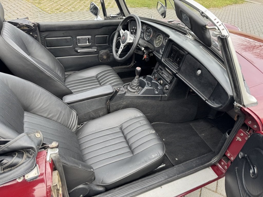 MG B 1.8 Roadster (bj 1977), foto 11