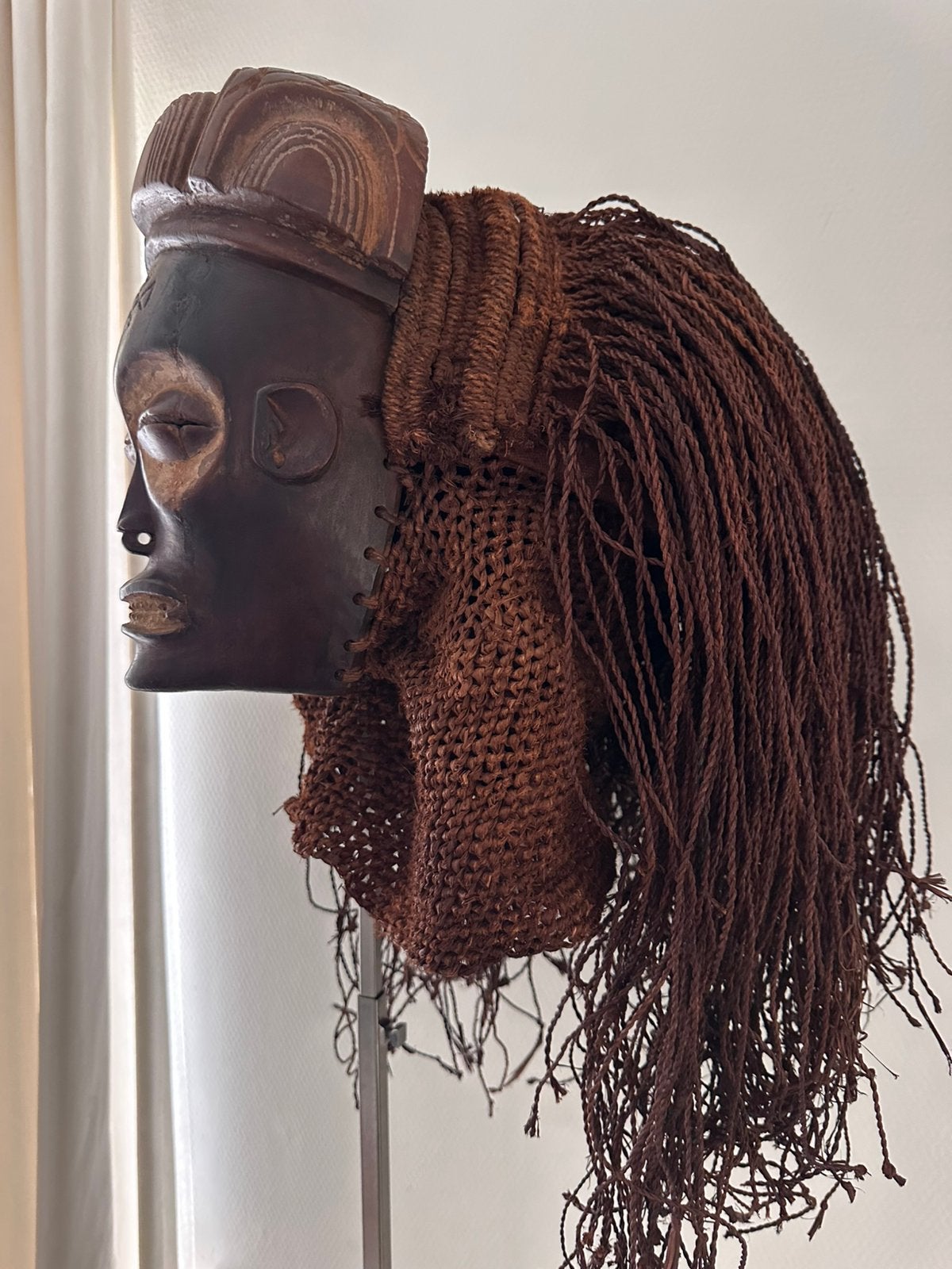 TOP - CHOKWE Mwana Pwo masker privé collectie Bakwanga 1960, Antiek en Kunst, Ophalen of Verzenden