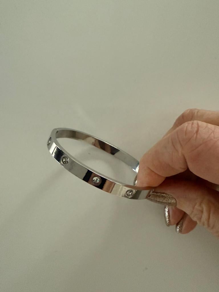 Nieuwe armband zilver kleurig meg steentjes, Ophalen of Verzenden, Zo goed als nieuw, Zilver
