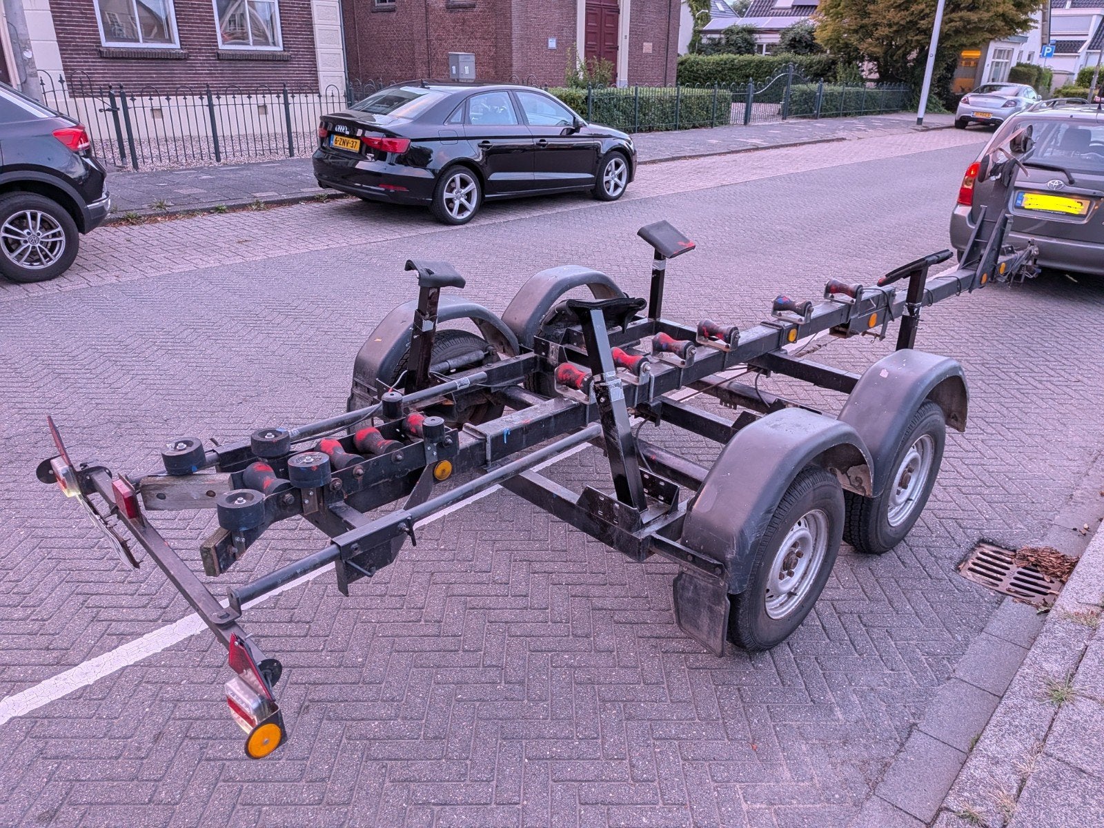 Riba BVT1600 stallingstrailer 1600kg sloep kanteltrailer, Watersport en Boten, Boottrailers, Ophalen, Minder dan 1500 kg, Gebruikt