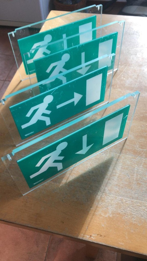 Plexiglas Nooduitgang Bordjes, Ophalen of Verzenden, Gebruikt