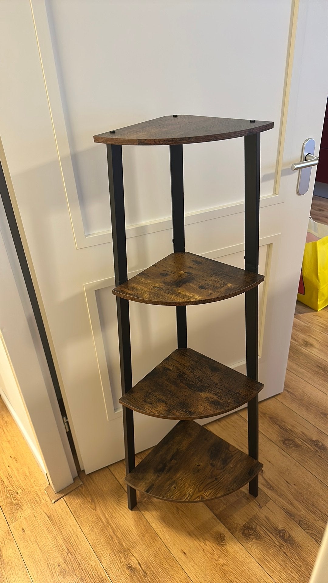 Shelves for pictures and plants, Ophalen, Zo goed als nieuw