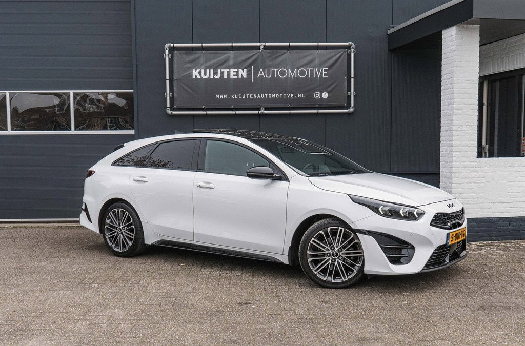 Kia ProCeed 1.5 T-GDi GT-PlusLine / Automaat / Full options!, 1325 kg, Gebruikt, Euro 6, 4 cilinders