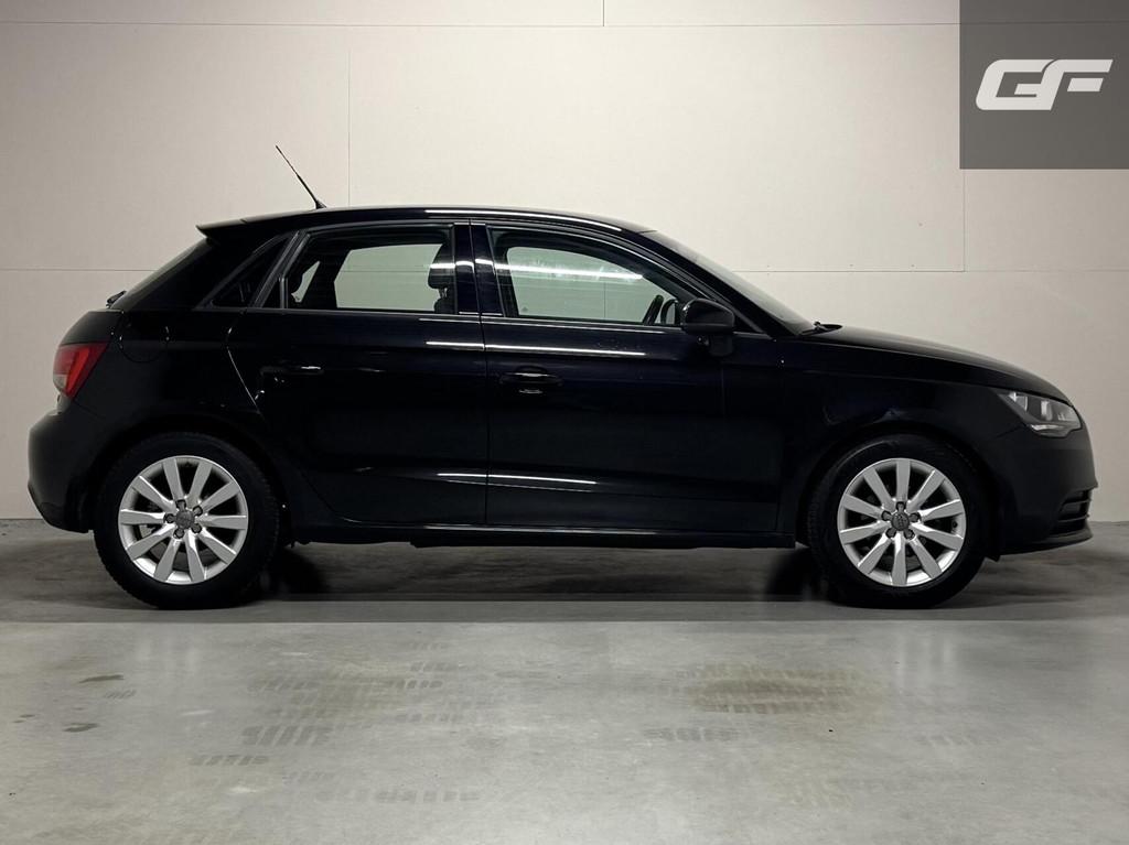 Audi A1 Sportback 1.2 TFSI Sport Navi Cruise Airco NAP, Voorwielaandrijving, Euro 5, Zwart, Met garantie (alle)