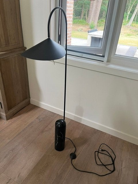 Lamp, marmeren voet, design, Ophalen, 100 tot 150 cm, Design, Zo goed als nieuw
