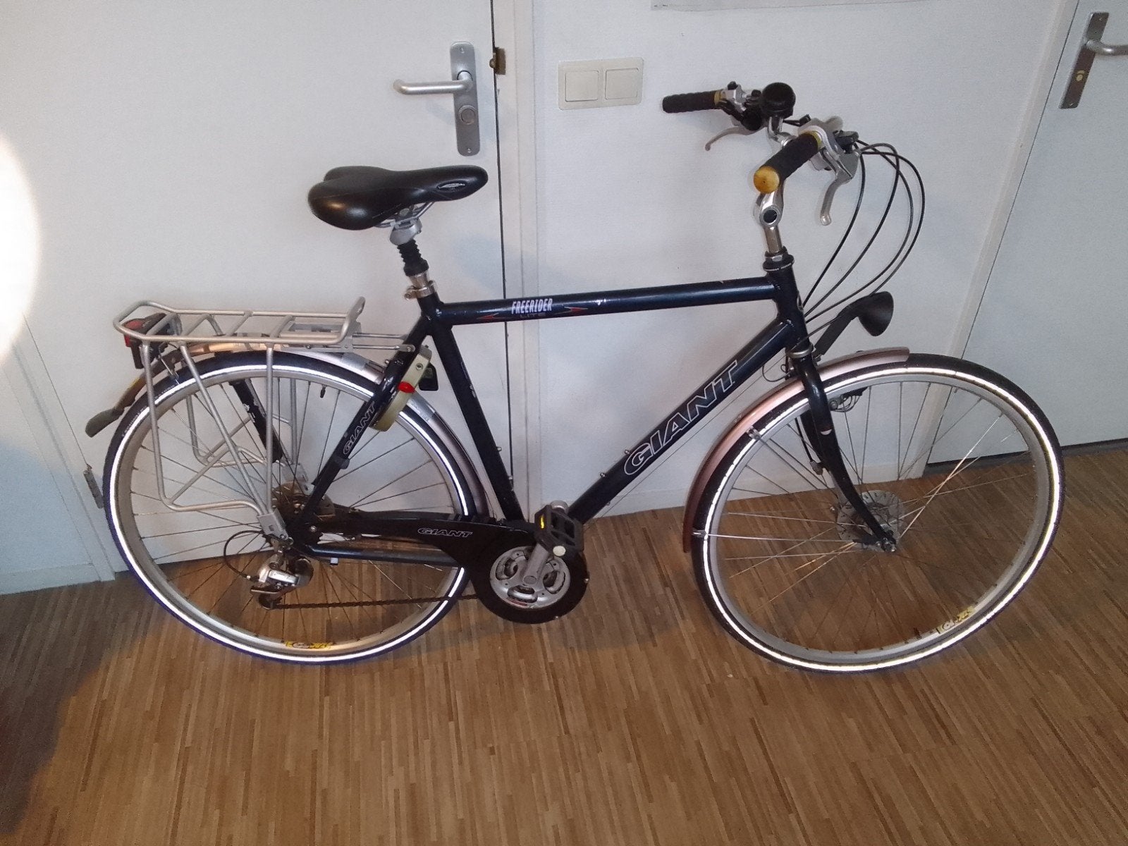 Giant herenfiets 28 inch met 21 versnellingen, Fietsen en Brommers, Fietsen | Heren | Herenfietsen, Ophalen, Versnellingen, Giant