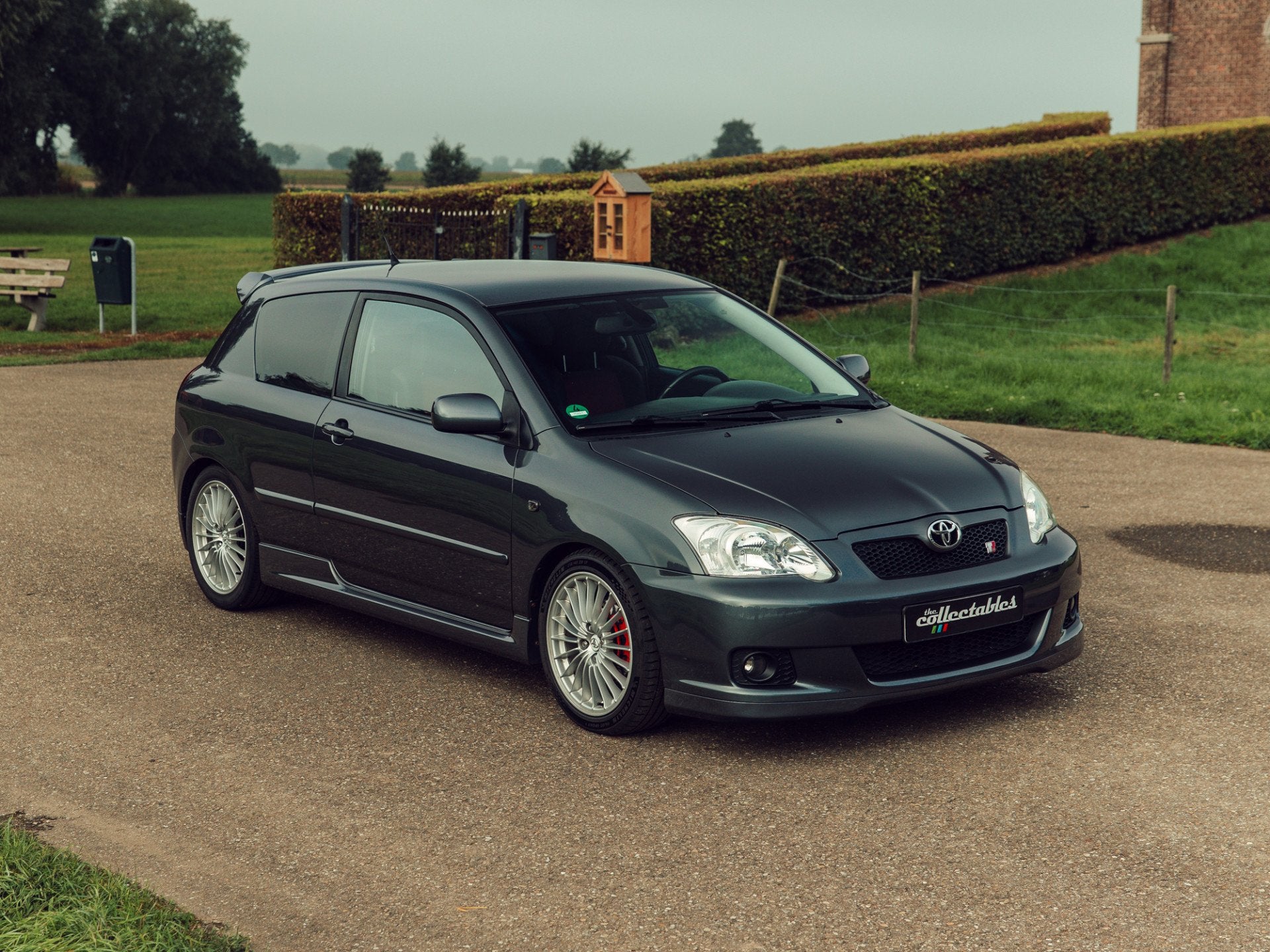 Toyota Corolla 1.8 VVTL-i T-Sport Compressor TTE (bj 2005), Voorwielaandrijving, Dealer onderhouden, Gebruikt, Zwart
