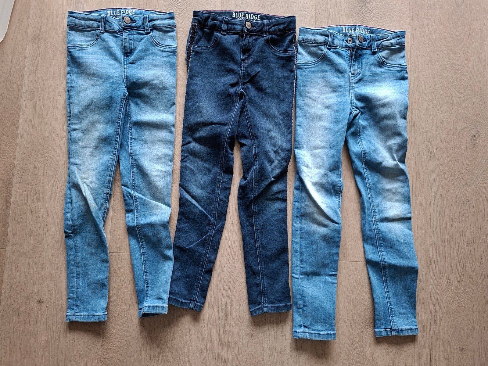 3x broek maat 128 Terstal meisje, Meisje, Terstal, Zo goed als nieuw, Ophalen