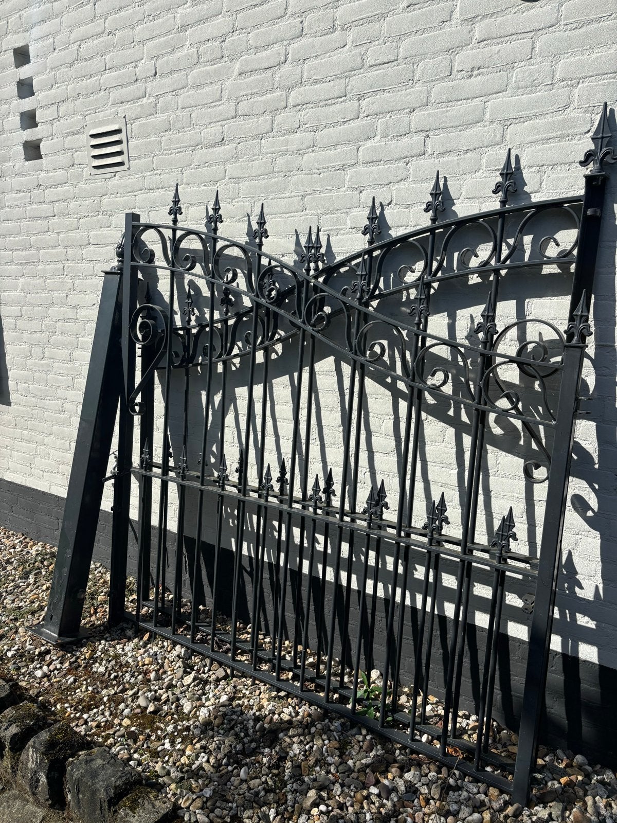Gietijzeren poort - 1.72m breed, pilaar 1.64m hoog, Tuin en Terras, Met poort, Gebruikt, Ophalen of Verzenden, Sierhekwerk