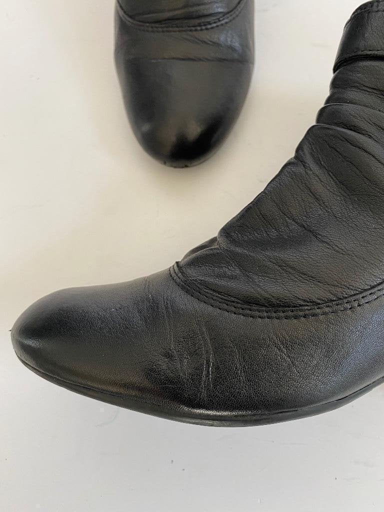 E730 Carmens maat 38 lage leren laarzen hak schoenen zwart, Zwart, Ophalen of Verzenden, Zo goed als nieuw, Carmens