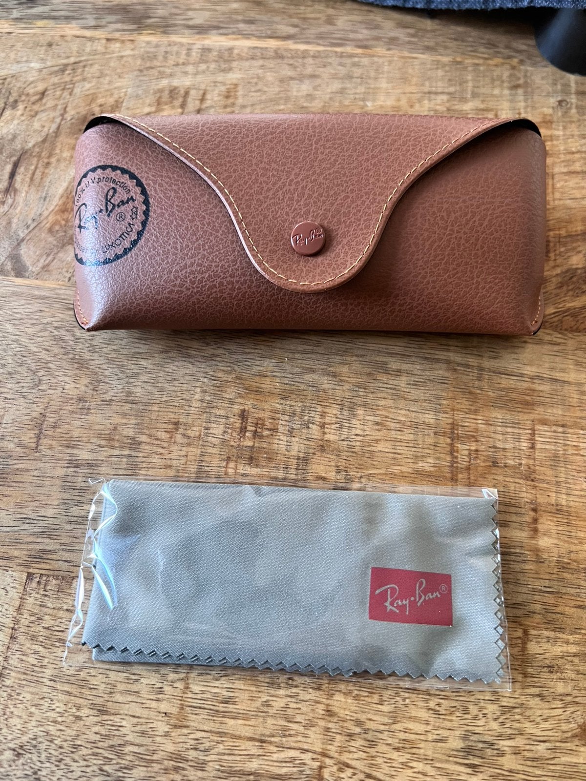 Ray-ban brilkoker, Sieraden, Tassen en Uiterlijk, Zonnebrillen en Brillen | Heren, Ophalen of Verzenden, Nieuw