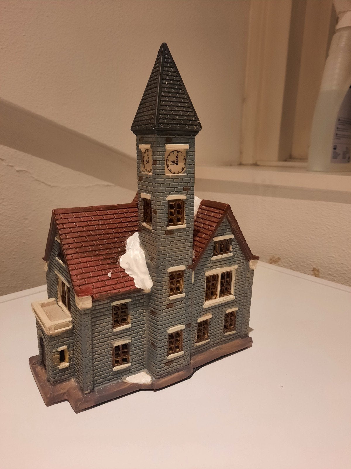 Stenen kerk voor kerstdorp, Diversen, Ophalen