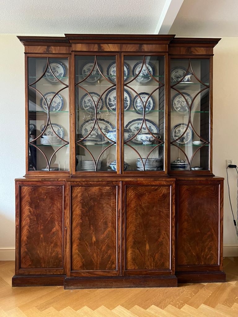 Engelse Mahonie Vitrinekast/Boekenkast. Flame Mahogany, Antiek en Kunst, Antiek | Meubels | Kasten, Ophalen
