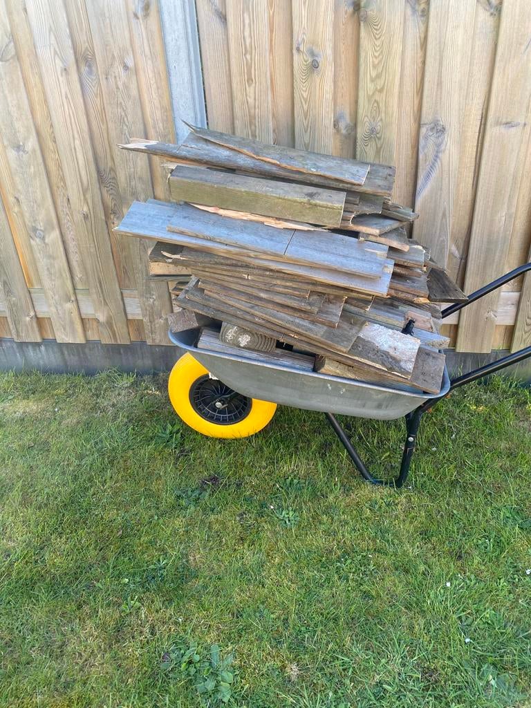 Hout voor kachel vuurkorf gratis, Minder dan 3 m³, Ophalen, Overige houtsoorten