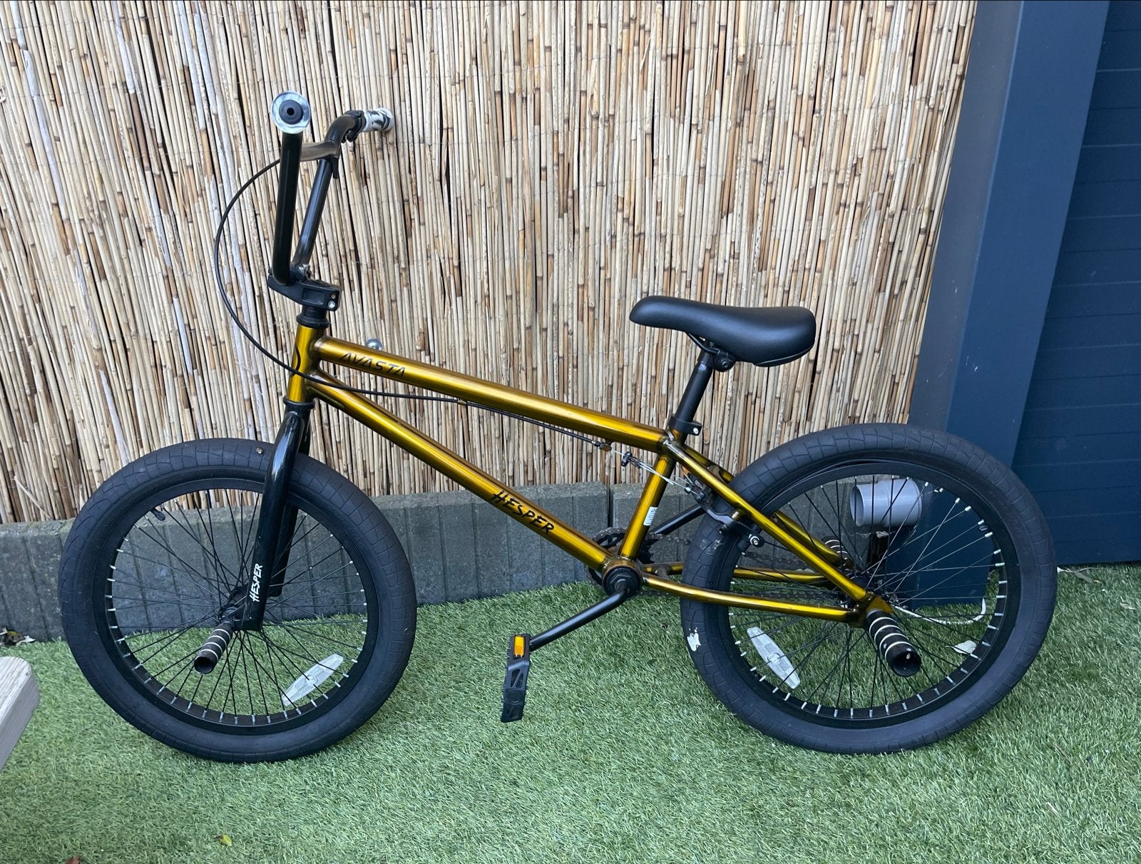 BMX Fiets Goud - Hesper Nieuw (1x op gereden), Ophalen, Staal, Velgrem, 20 tot 24 inch
