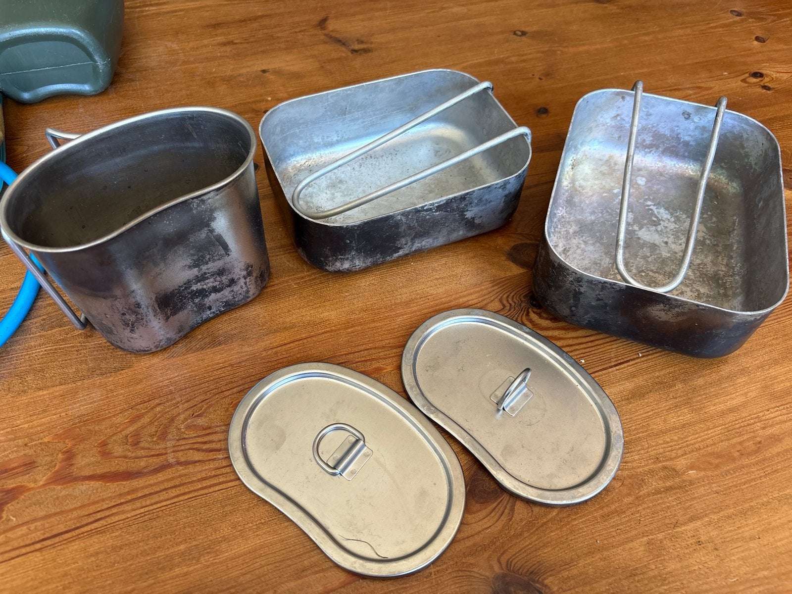 Vintage aluminium kookset, Ophalen
