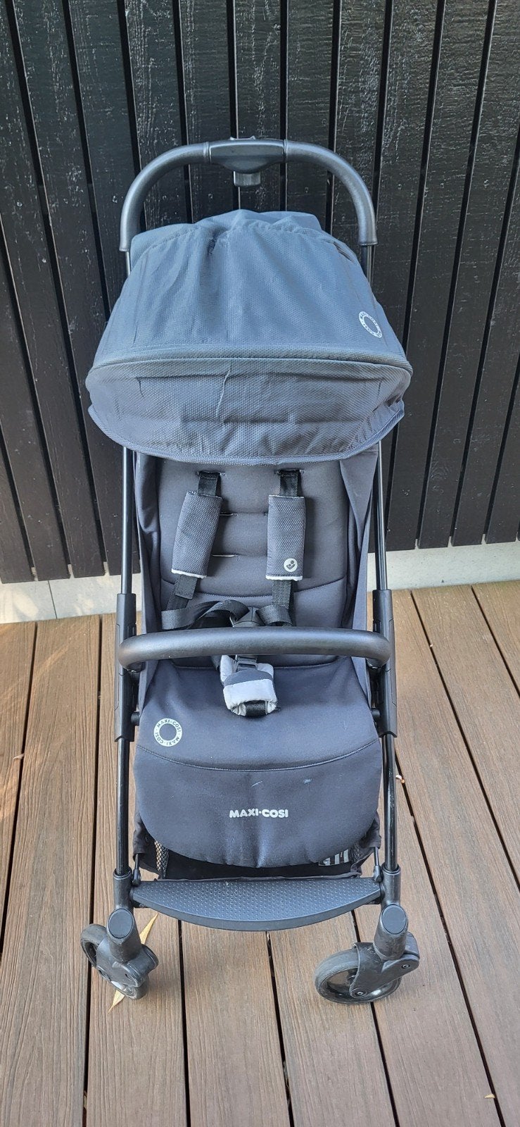 Maxi-Cosi Jaya Essential Graphite Kinderwagen + extra's, Gebruikt, Met autostoeltje, Maxi-Cosi, Ophalen