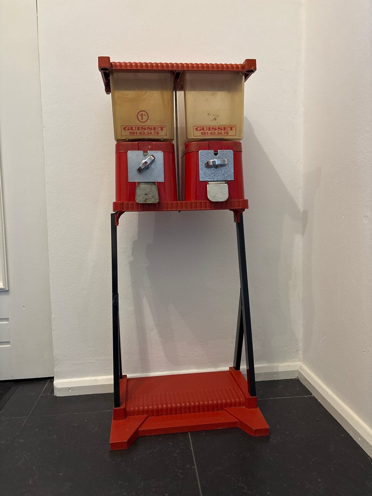 Vintage Brabo Guisset snoepautomaat met standaard, Verzamelen, Automaten | Overige, Ophalen, Gebruikt