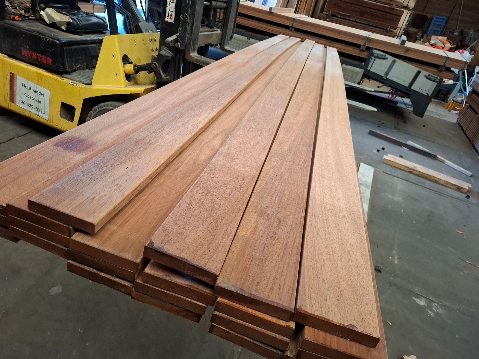 Partij 22 st hardhout vlonderplanken glad 275 bezorgen mogel, Tuin en Terras, Ophalen, Nieuw, A, Hout