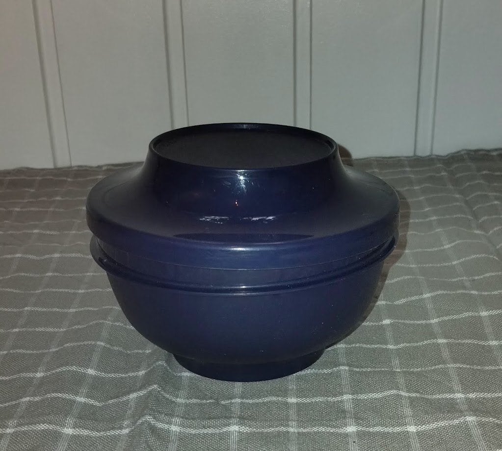 Tupperware oriental bowl, Blauw, Zo goed als nieuw, Met deksel, Bak of Kom
