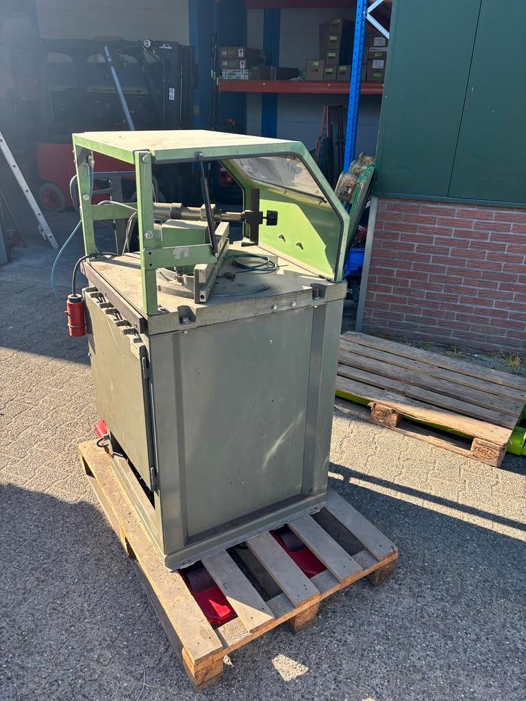 Aluminium cirkelzaag machine emmesi pneumatisch, Ophalen, Gebruikt, Cirkelzaag, 70 mm of meer