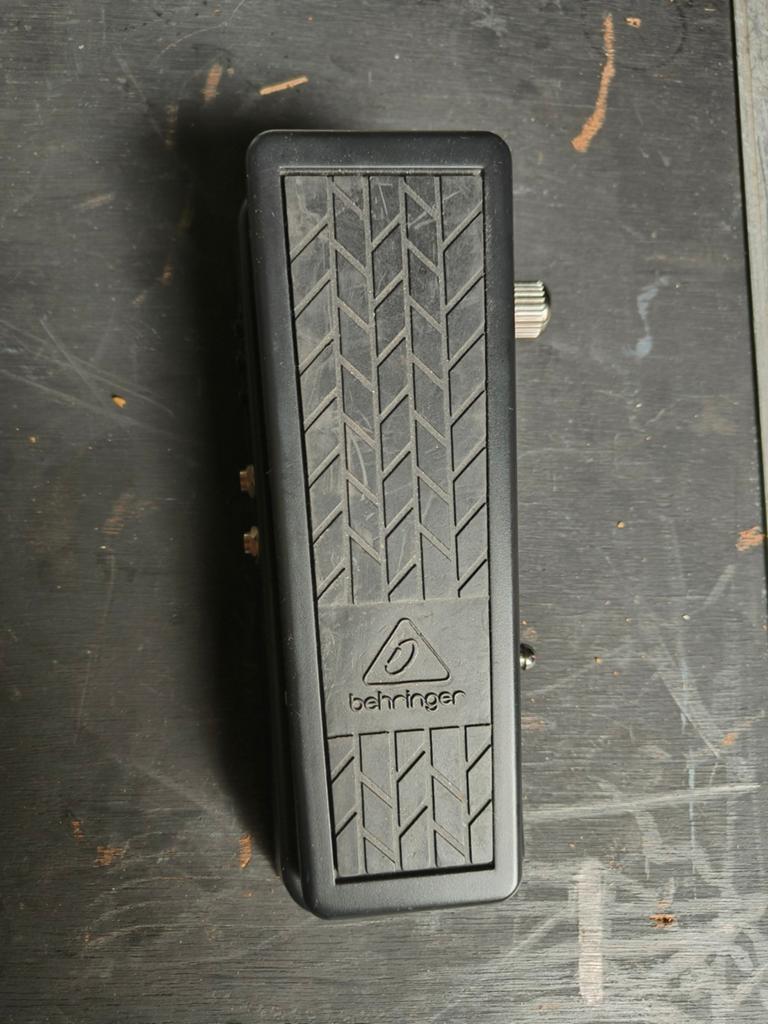 Behringer Hellbabe wah pedaal, Muziek en Instrumenten, Effecten, Ophalen of Verzenden