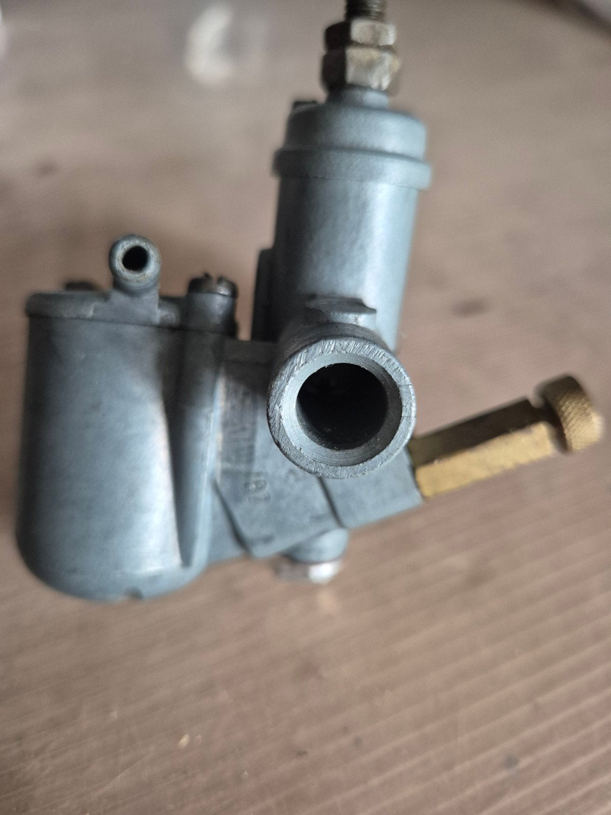 Bing zijvlotter caburateur 1/10/82, Ophalen of Verzenden, Gebruikt, Carburateur