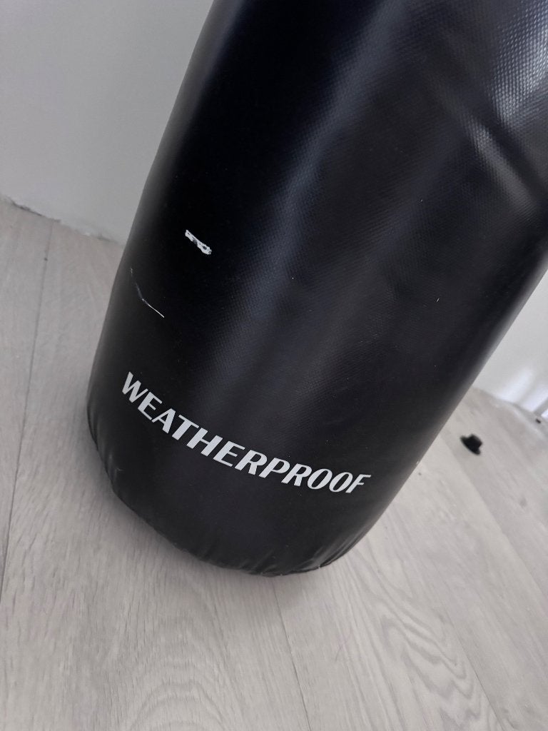 Bokszak Weatherproof 180 CM, Ophalen, Zo goed als nieuw, Bokszak