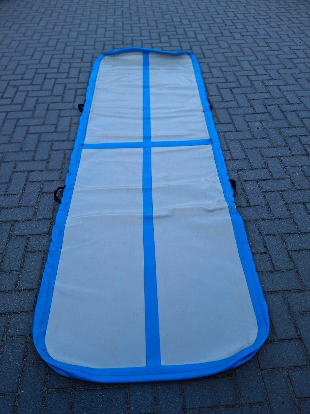 Airtrack 3m x 1m met klein gaatje en reparatieset, Sport en Fitness, Ophalen, Gebruikt, Blauw, Materiaal