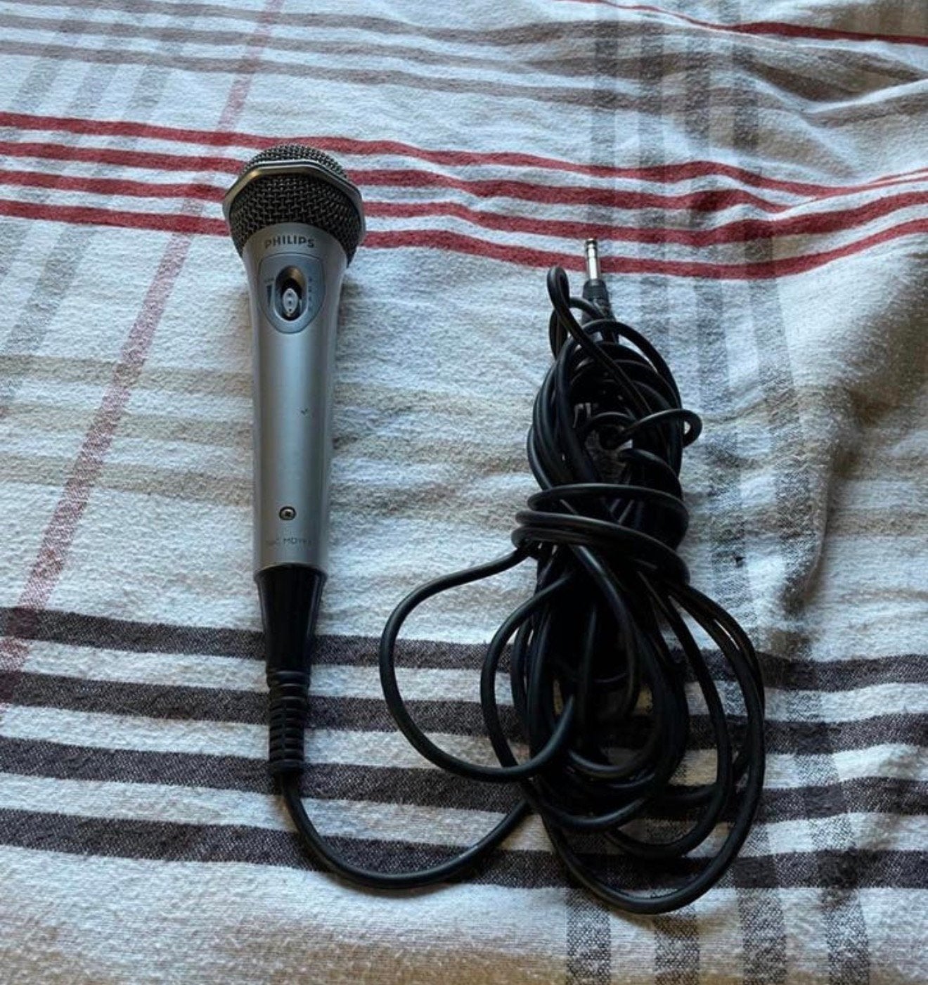 Philips SBC MD195 Microfoon met extra lang snoer, Muziek en Instrumenten, Microfoons, Ophalen of Verzenden, Zo goed als nieuw