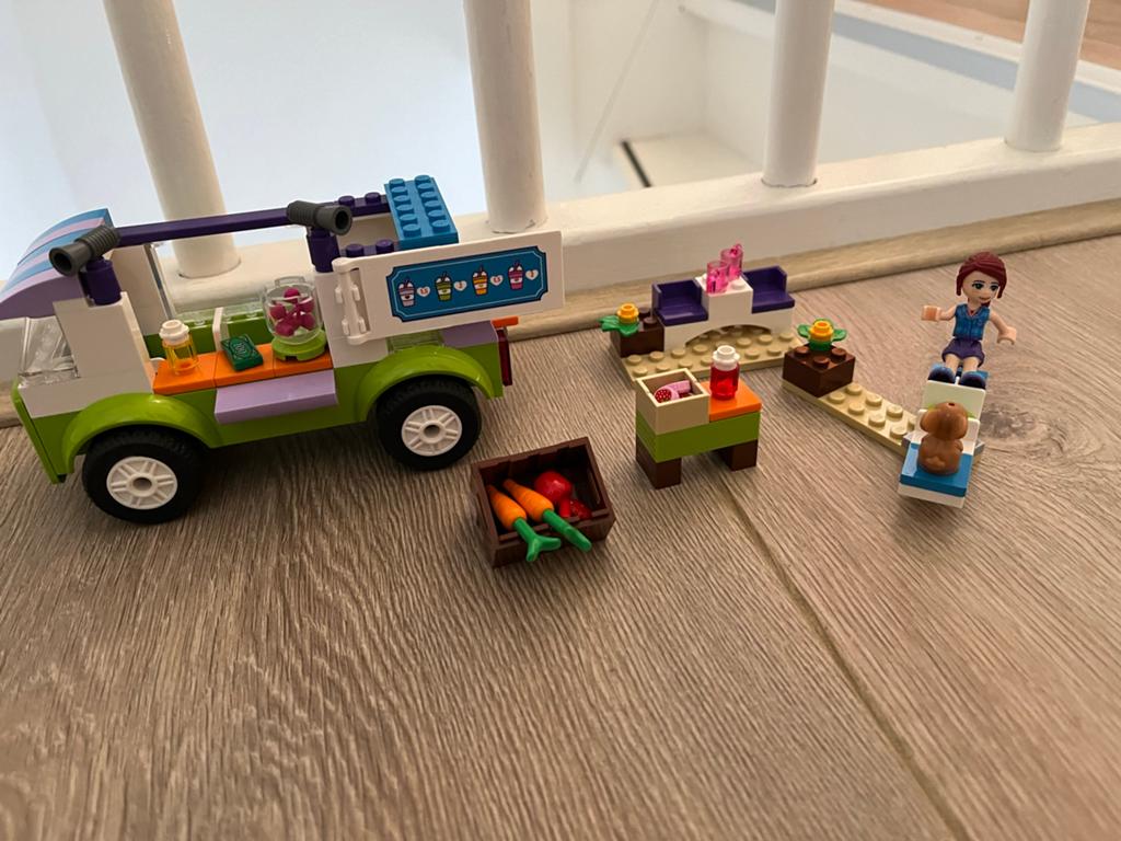 Lego Juniors Friends Smoothie Truck 10749, Ophalen of Verzenden, Zo goed als nieuw