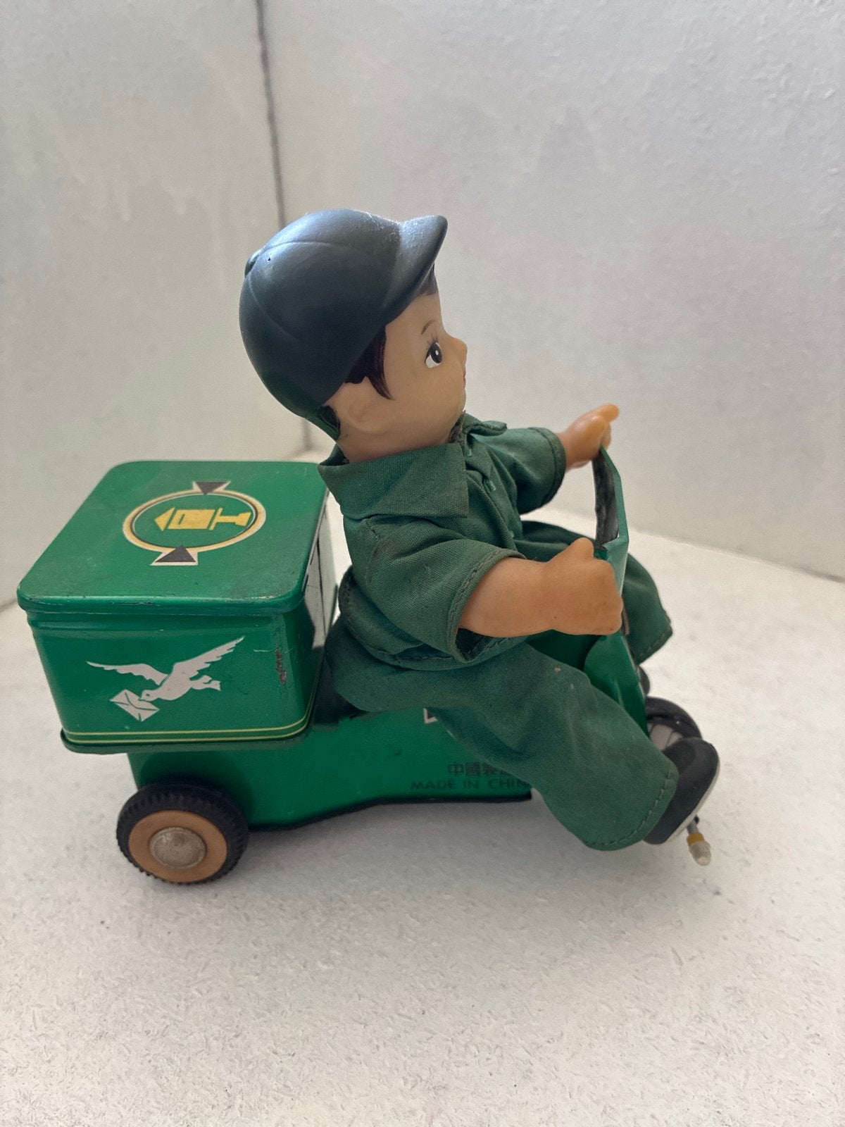 Vintage blikken speelgoed postbode op scooter MF 969, Ophalen of Verzenden