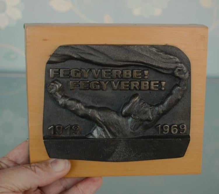 Rode Leger Propaganda 1919 - 1969  Te Wapen ! Te Wapen !, Ophalen of Verzenden