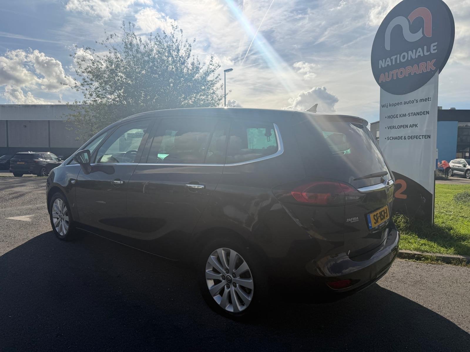 Opel Zafira Tourer | 2013 | 2.0 CDTI Cosmo 7p. | Handgeschak, Voorwielaandrijving, Euro 5, 4 cilinders, Bruin
