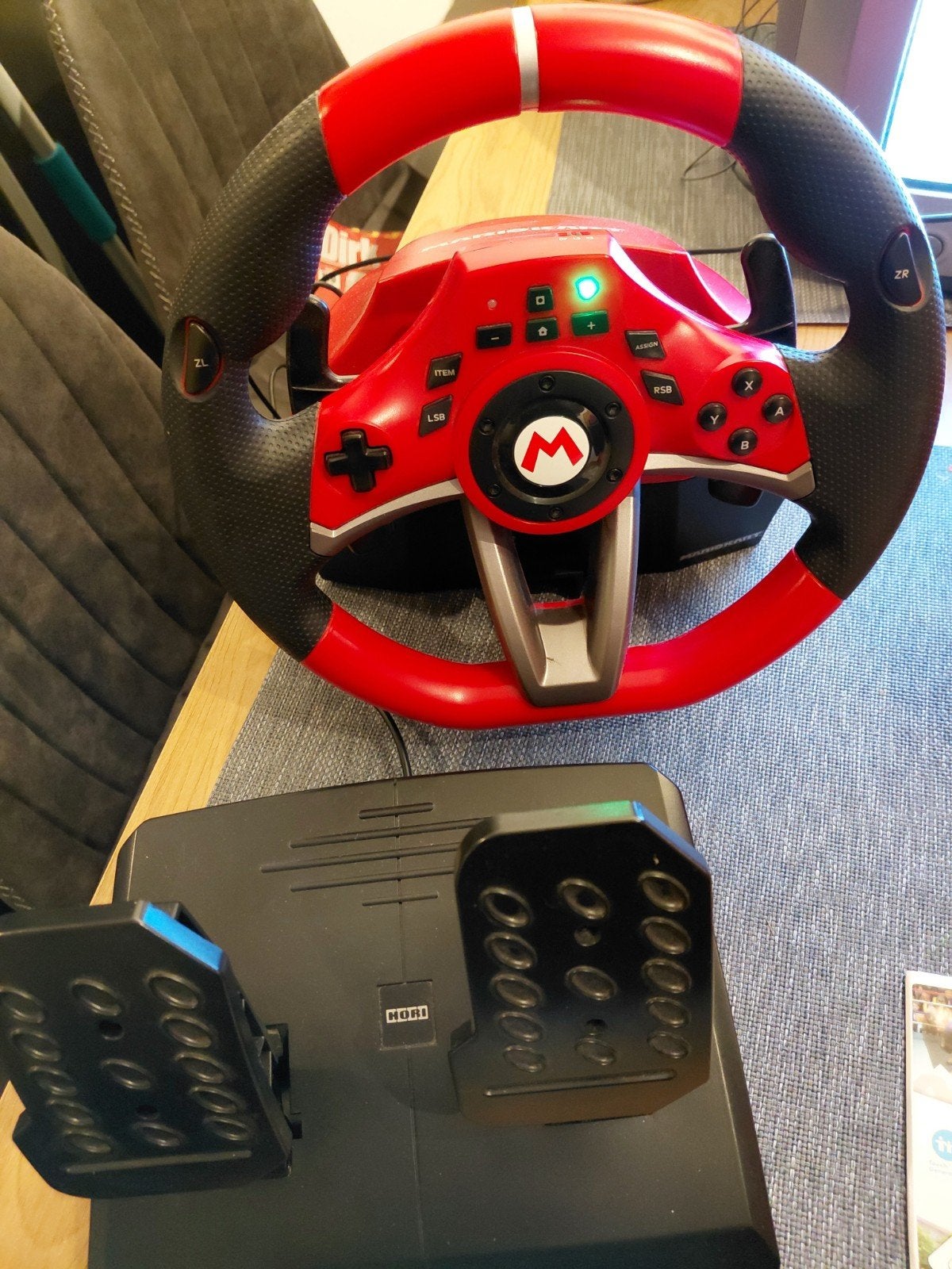 Hori Mario Kart Racestuur en Pedalen voor Nintendo Switch, Ophalen, Racestuur, Nintendo, Zo goed als nieuw