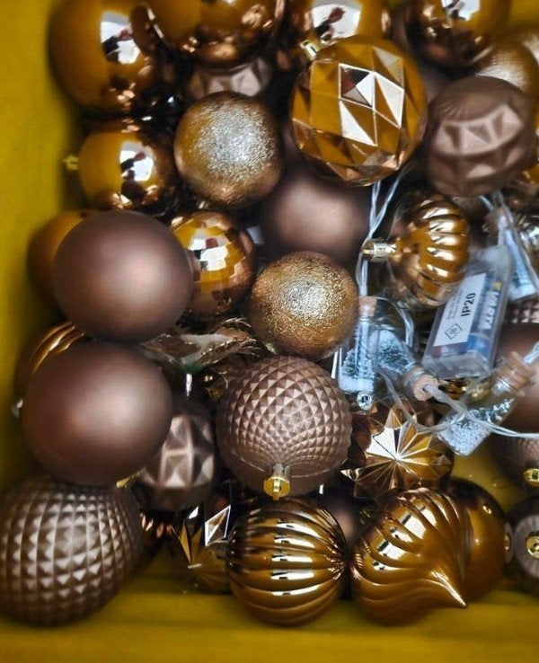 Kersrballen, Ophalen