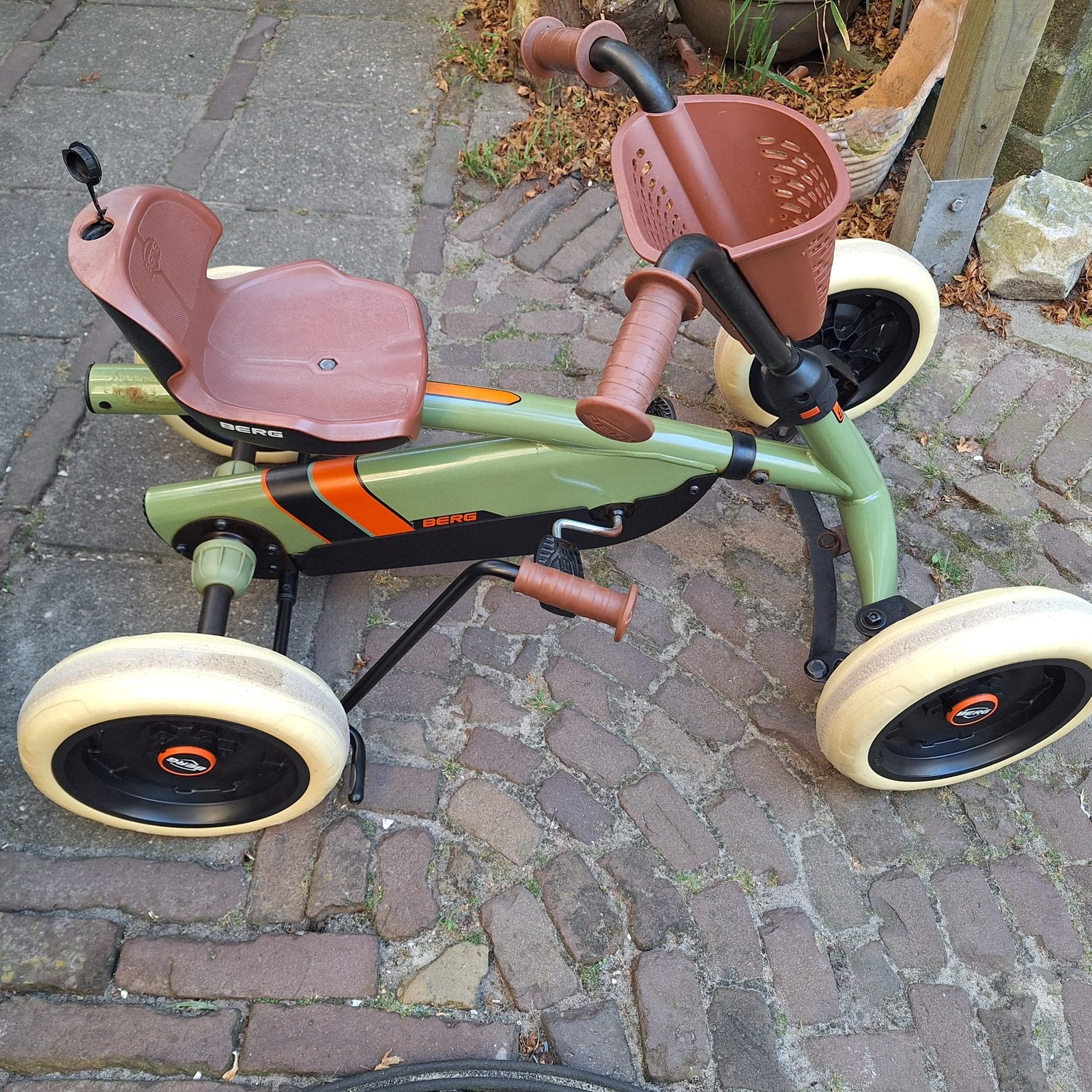 Berg buzzy retro green met of zonder duwstang zie foto’s, Ophalen, Gebruikt, Berg