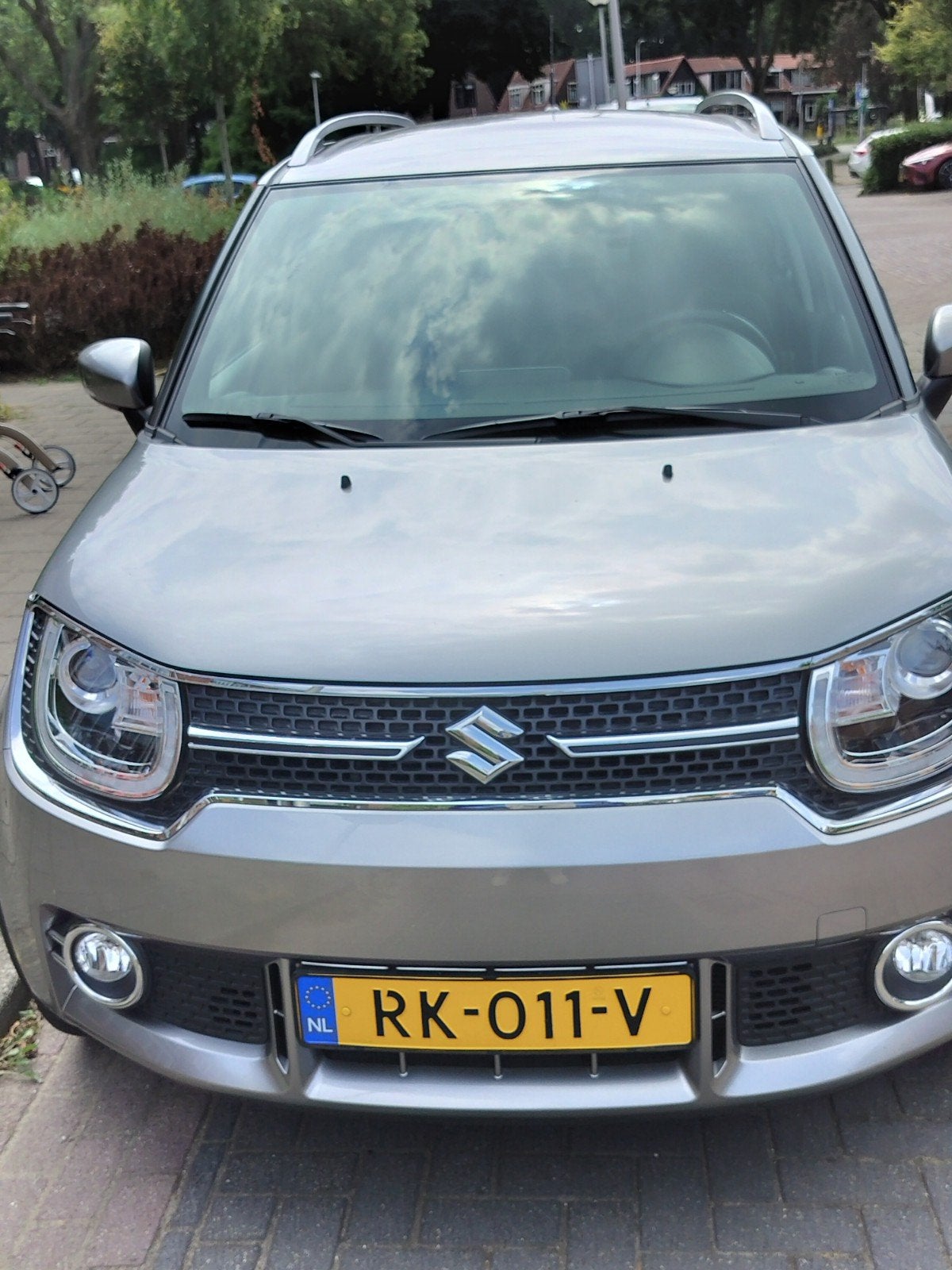 Suzuki Ignis 1.2 Dualjet 90pk Auto Maat  2017 Grijs.  NWST, Automatische klimaatregeling, Stof, 1242 cc, 4 cilinders