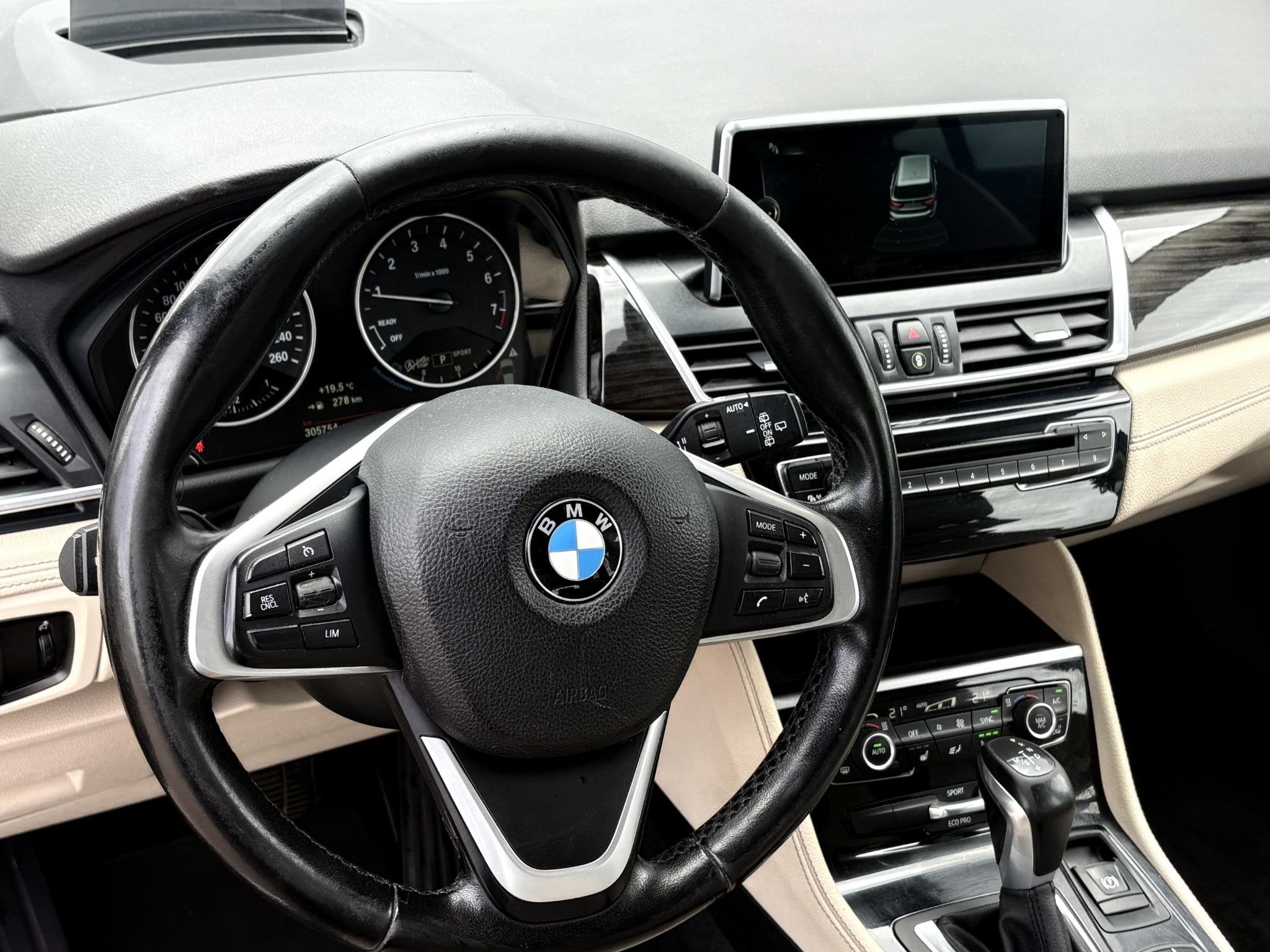BMW 2-serie Gran Tourer 218i AUT | LEDER | LED | 7P | AHK |, 136 pk, Gebruikt, Euro 6, 2-Serie Gran Tourer