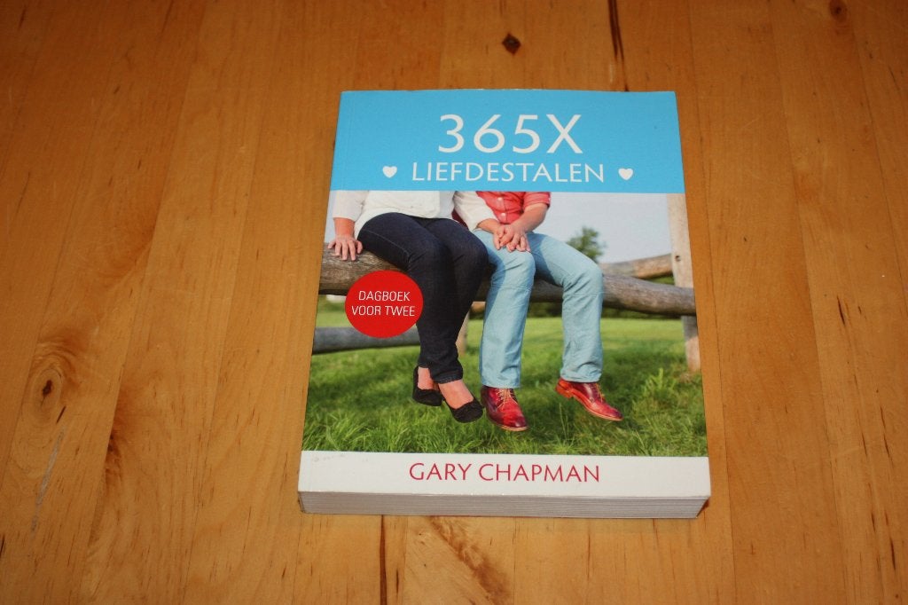 365x liefdestalen, Gary Chapman dagboek paperback, Boeken, Ophalen of Verzenden, Gelezen, Gary Chapman, Christendom | Protestants