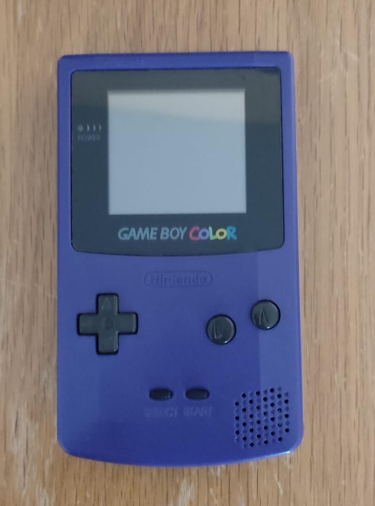 Game Boy Color paars, Spelcomputers en Games, Spelcomputers | Nintendo Game Boy, Ophalen of Verzenden, Zo goed als nieuw, Game Boy Color
