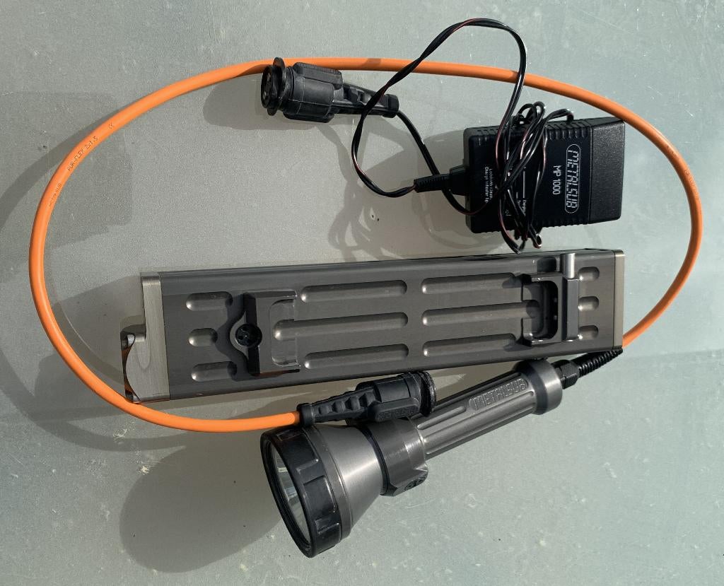 Duiklamp Metalsub, Ophalen of Verzenden, Zo goed als nieuw, Duiklamp