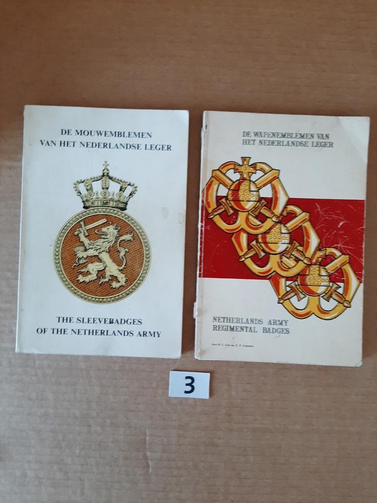Nederlandse schouderemblemen  Baretembleem, Ophalen of Verzenden, Landmacht, Nederland, Embleem of Badge