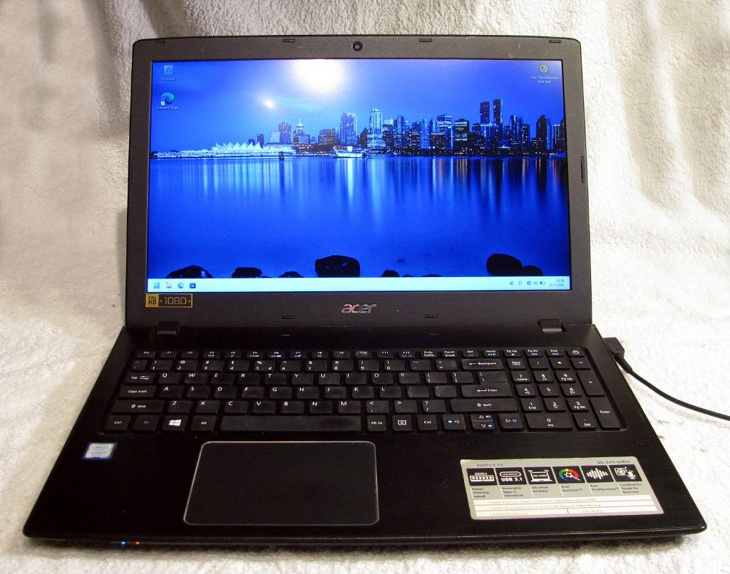 zeer mooie Acer Aspire E15 met fullhd scherm en ssd, Computers en Software, Windows Laptops, Gebruikt, 15 inch, SSD, 2 tot 3 Ghz