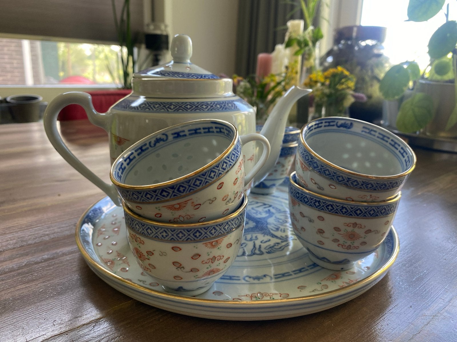 Prachtig Chinees theeservies met drakenmotief, Ophalen, Zo goed als nieuw, Porselein, Overige stijlen