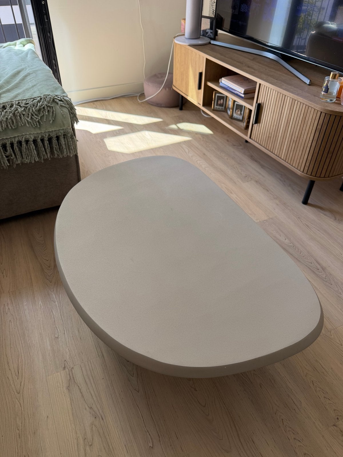 By-Boo Salontafel Sten Organisch Beige, Overige materialen, Zo goed als nieuw, Overige vormen, 5 – 50