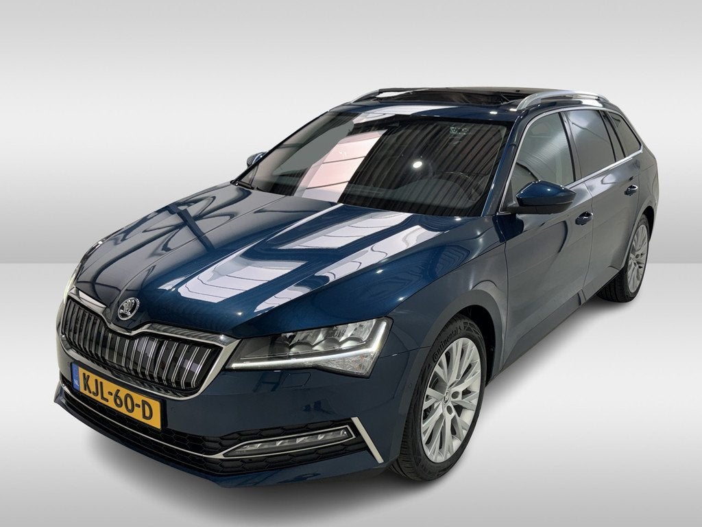 Skoda Superb Combi 1.4 TSI iV Business Edition | Leder | Pan, Auto's, Skoda, Gebruikt, Euro 6, Blauw, Hybride Elektrisch/Benzine